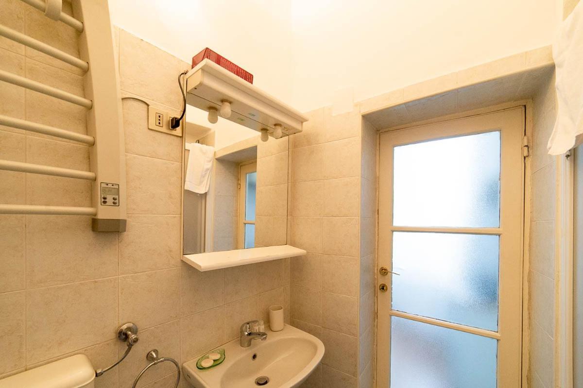 Hbhall Navigli 21 Mediolan Zewnętrze zdjęcie